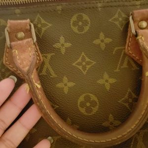 Authentic LV speedy